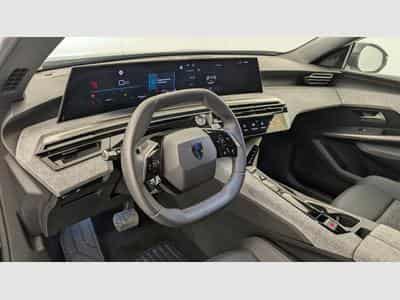 Peugeot 5008 HYBRID 145 CH E-DCS6 ALLURE (2025) - Photo 15