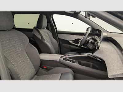 Peugeot 5008 HYBRID 145 CH E-DCS6 ALLURE (2025) - Photo 9