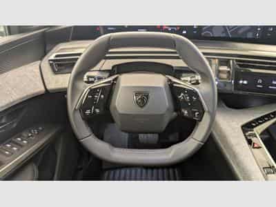 Peugeot 5008 HYBRID 145 CH E-DCS6 ALLURE (2025) - Photo 14