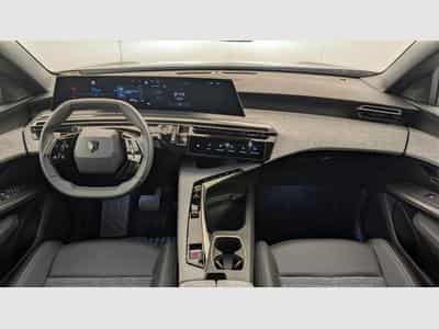 Peugeot 5008 HYBRID 145 CH E-DCS6 ALLURE (2025) - Photo 13