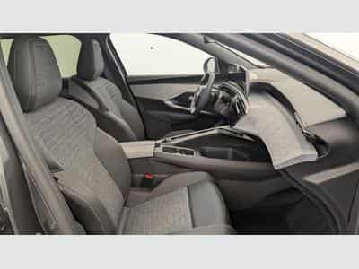 Peugeot 5008 HYBRID 145 CH E-DCS6 ALLURE (2025) - Photo 9