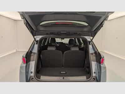 Peugeot 5008 HYBRID 145 CH E-DCS6 ALLURE (2025) - Photo 8