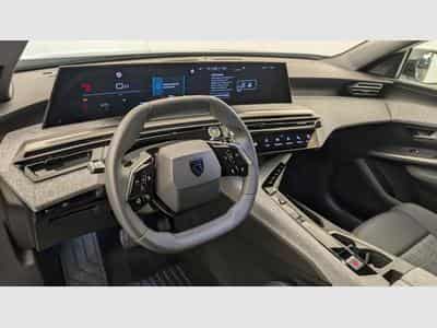 Peugeot 5008 HYBRID 145 CH E-DCS6 ALLURE (2025) - Photo 12