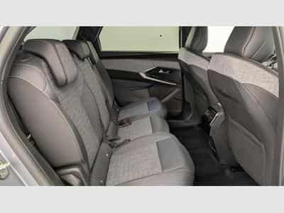 Peugeot 5008 HYBRID 145 CH E-DCS6 ALLURE (2025) - Photo 8