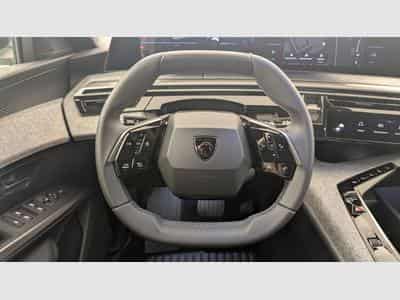 Peugeot 5008 HYBRID 145 CH E-DCS6 ALLURE (2025) - Photo 13