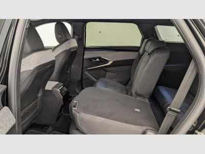 Peugeot 5008 HYBRID 145CH E-DCS6 GT (2025) - Photo 12