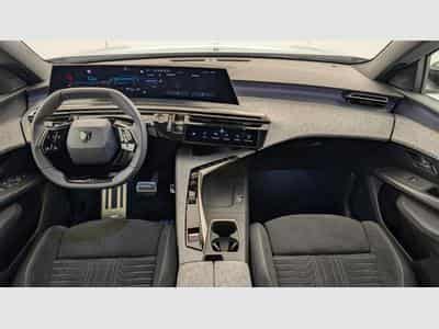 Peugeot 5008 HYBRID 145CH E-DCS6 GT (2025) - Photo 13