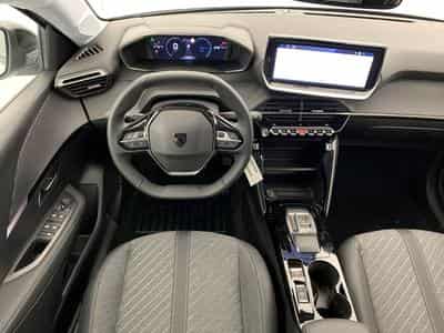 Peugeot 208 Hybrid 110 ch e-DCS6 Allure (2026) - Photo 11