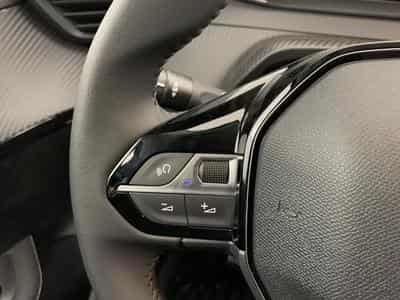 Peugeot 208 Hybrid 110 ch e-DCS6 Allure (2026) - Photo 14