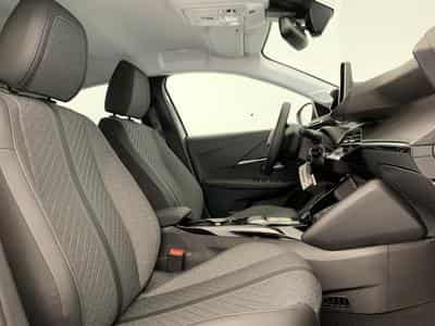 Peugeot 208 Hybrid 110 ch e-DCS6 Allure (2026) - Photo 8