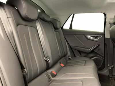 Audi Q2 35 TDI 150 S tronic 7 Design (2026) - Photo 10