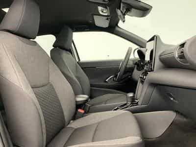 Toyota Yaris Cross Hybride 130h 2WD Design (2026) - Photo 8