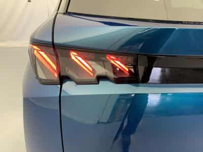 Peugeot 5008 Hybrid 145 e-DCS6 GT (2025) - Photo 12