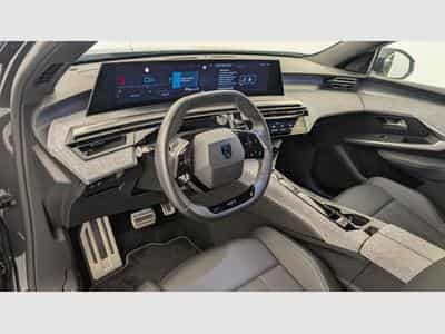 Peugeot 3008 Hybrid 145 e-DCS6 GT (2025) - Foto 15