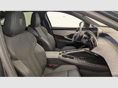 Peugeot 3008 Hybrid 145 e-DCS6 GT (2025) - Foto 9