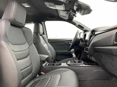 Isuzu D-MAX 1.9 4X4 SPACE CAB N60 NSPORT MT (2024) - Photo 15