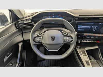 Peugeot 408 Hybrid 136 e-DCS6 Allure (2024) - Photo 14