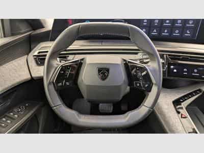 Peugeot 3008 Hybrid 136 e-DCS6 Allure (2024) - Photo 14