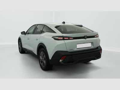 Peugeot 408 Hybrid 136 e-DCS6 Allure (2024) - Photo 5