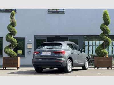 Audi Q3 2.0D 150 CV S-TRONIC (2021) - Photo 3