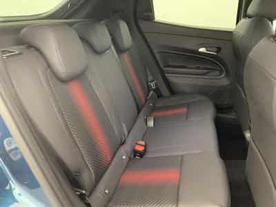 Alfa-Romeo Junior 1.2 Ibrida 145 ch e-DCT6 Ti (2026) - Photo 10