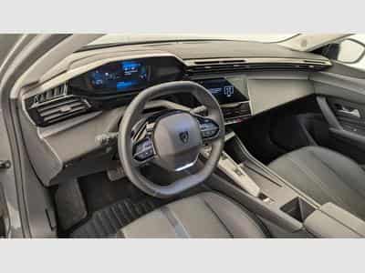 Peugeot 408 Hybrid 145 e-DCS6 Allure (2025) - Photo 14