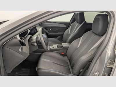 Peugeot 408 Hybrid 145 e-DCS6 Allure (2025) - Photo 15