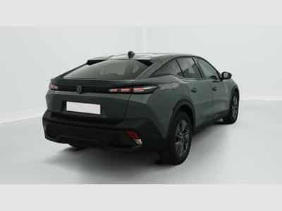 Peugeot 408 Hybrid 145 e-DCS6 Allure (2025) - Photo 7