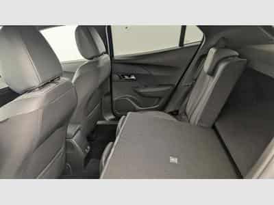 Peugeot 2008 100 S&S BVM6 Allure (2025) - Photo 12