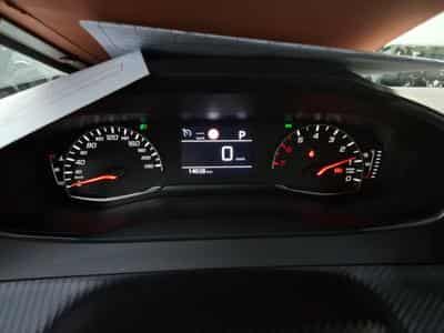 Peugeot 2008 Style (2025) - Photo 11