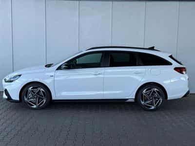 Hyundai i30 N-Line (2025) - Photo 2
