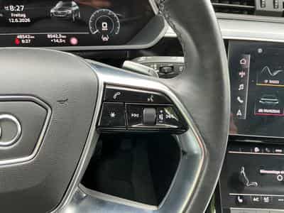 Audi e-tron Advanced (2023) - Photo 12