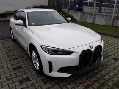 Bmw i4 eDrive40 (2023) - Photo 2