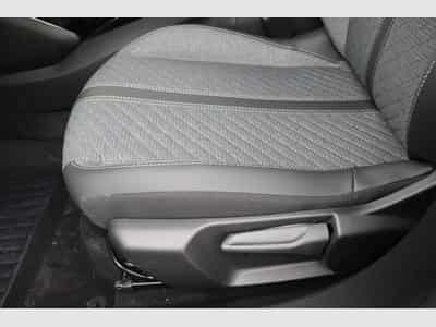 Peugeot 2008 Allure (2025) - Photo 14