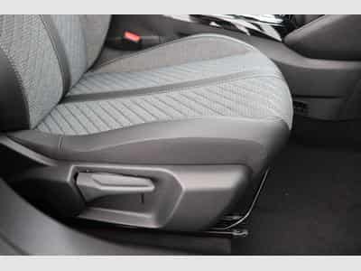 Peugeot 2008 Allure (2025) - Photo 15