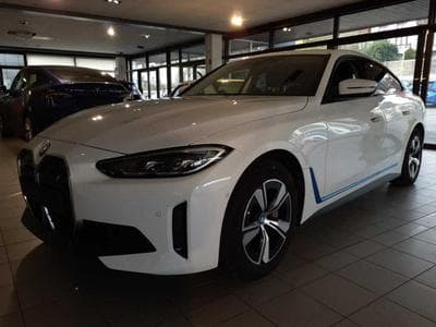 Bmw i4 eDrive40 (2023) - Photo 1