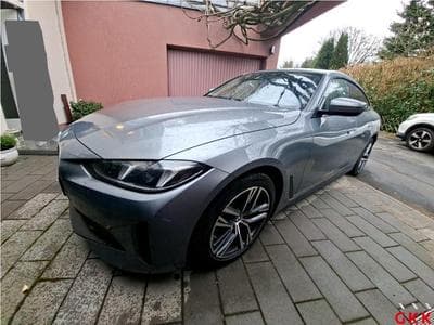 Bmw i4 eDrive40 (2025) - Photo 1