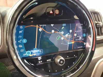 Mini Cooper COUNTRYMAN Cooper SE ALL4 Classic Trim (2022) - Foto 9