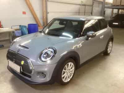Mini Cooper Cooper SE Trim M (2021) - Photo 2