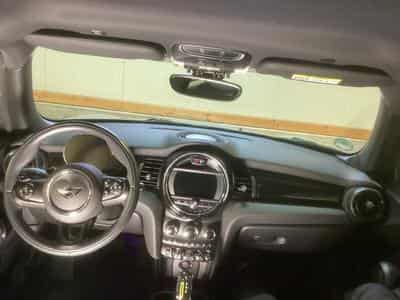 Mini Cooper Cooper SE Trim M (2021) - Photo 4