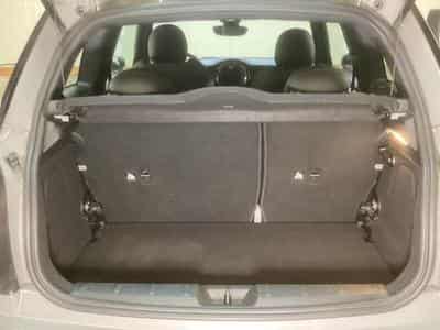 Mini Cooper Cooper SE Trim M (2021) - Photo 6