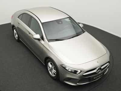 Mercedes A 180 d Limousine (2019) - Photo 10