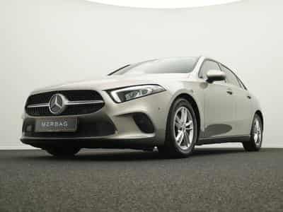 Mercedes A 180 d Limousine (2019) - Photo 8