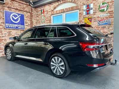 Skoda Superb Superb Combi 2.0 150cv STYLE Navig/SiègCh/ClimaA (2023) - Photo 2