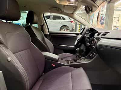 Skoda Superb Superb Combi 2.0 150cv STYLE Navig/SiègCh/ClimaA (2023) - Photo 8