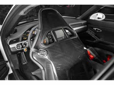 Porsche 911 991.2 GT3 CLUBSPORT PDK (2018) - Photo 10