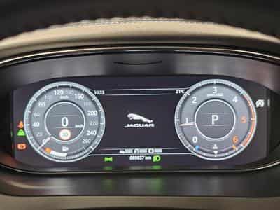 Jaguar E-Pace 241 cv R-DYNAMIC SE/ 4MOTION/ MERIDIAN (2020) - Foto 9