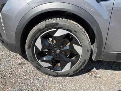 Renault CAPTUR II 1.6 E-TECH FULL HYBRID 145 TECHNO (2025) - Photo 9