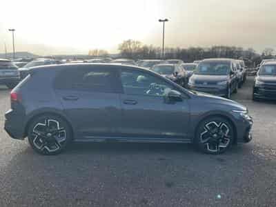 VW GOLF VIII 1.5 ETSI EVO2 150 R-LINE DSG7 (2026) - Photo 4