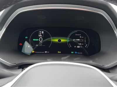 Renault CAPTUR II 1.8 E-TECH FULL HYBRID 160 TECHNO (2026) - Photo 14